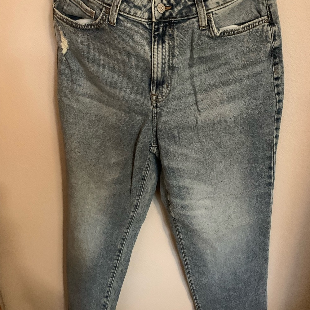 Jeans - Picture 3 of 4